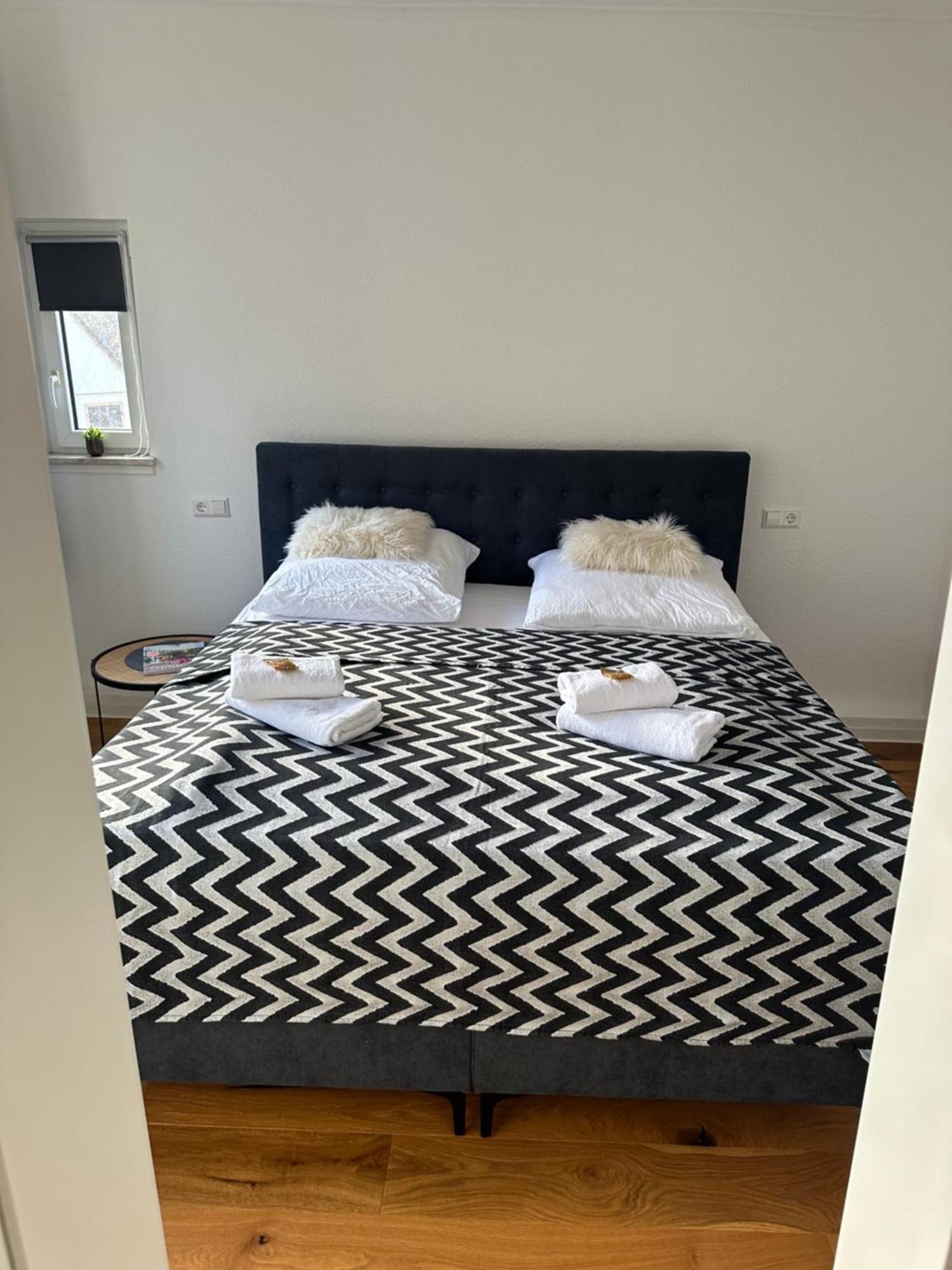 לאונברג Stylisches Apartment Mit Grossem Tageslichbad Am Marktplatz מראה חיצוני תמונה