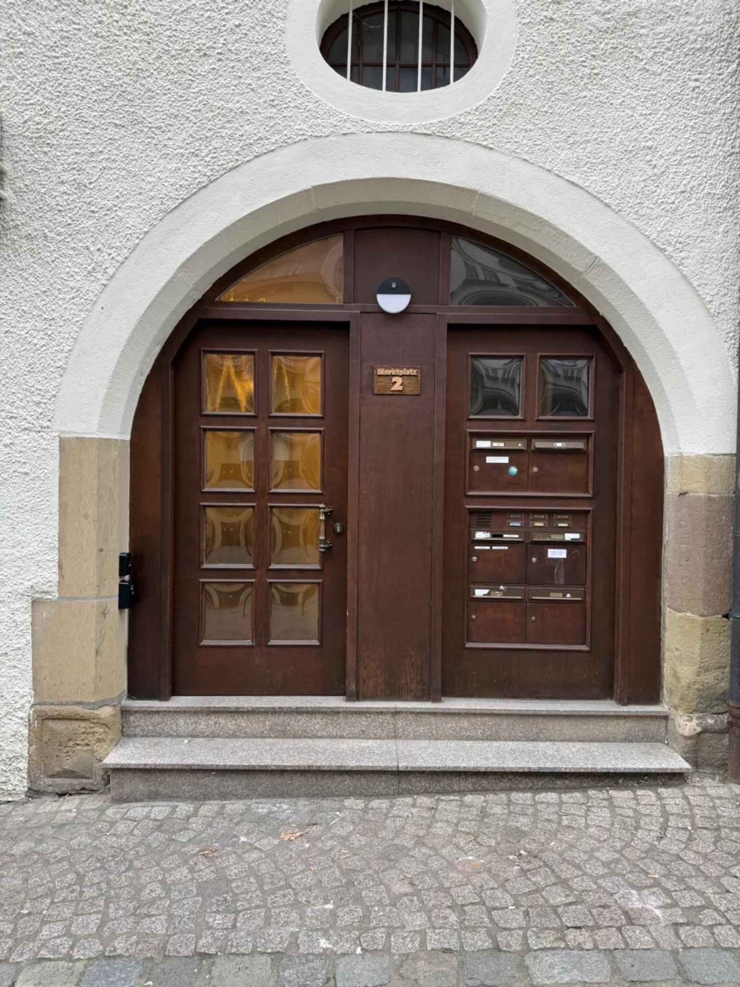 לאונברג Stylisches Apartment Mit Grossem Tageslichbad Am Marktplatz מראה חיצוני תמונה